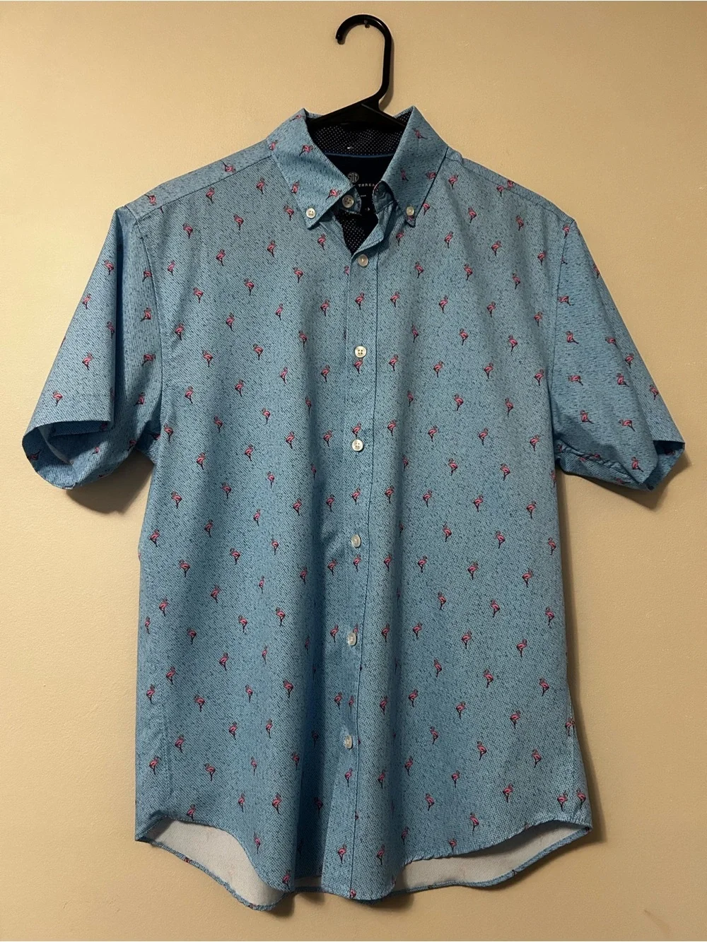 Men's Light Blue Short-Sleeve Button-Down Shirt with Flamingo Print, Size S - Picture 1 of 7